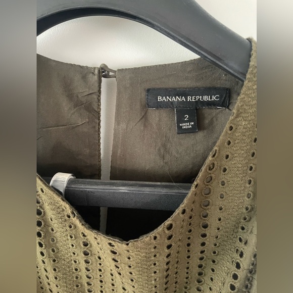 Banana Republic Green Eyelet Sleeveless Tie Waist Dress - Picture 4 of 5